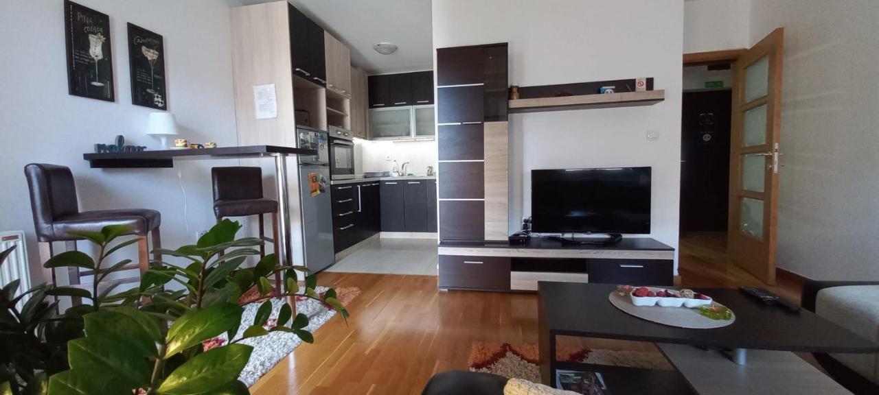 Beautifull Apartment Ni Eksteriør bilde